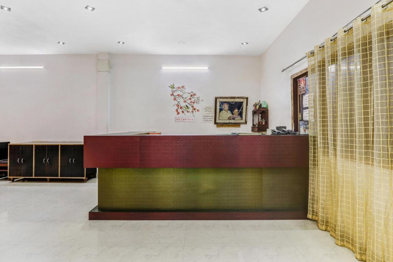 Hotel K V PALACE Varanasi Exterior foto