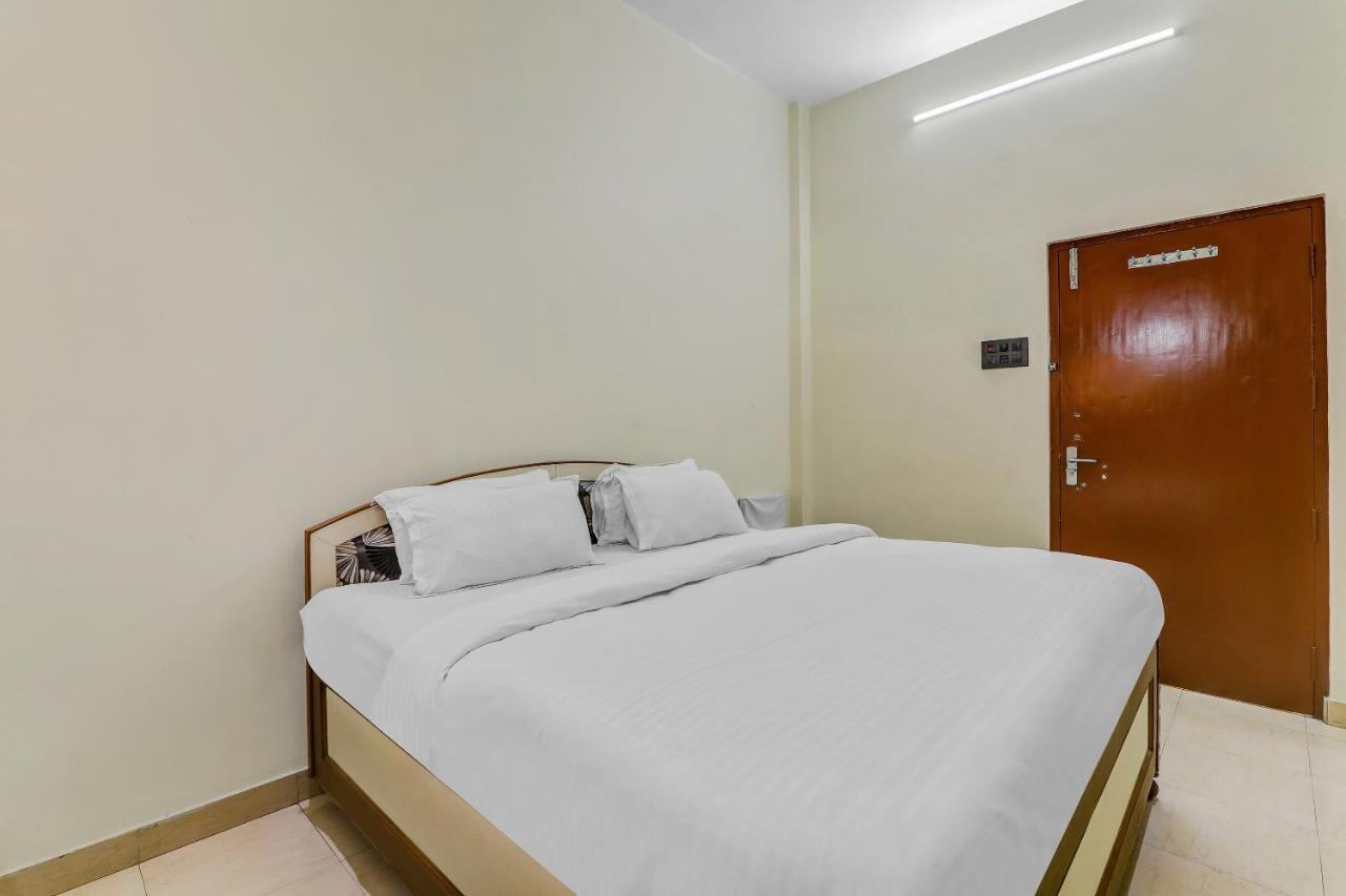 Hotel K V PALACE Varanasi Exterior foto