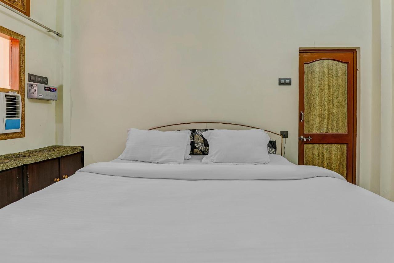 Hotel K V PALACE Varanasi Exterior foto