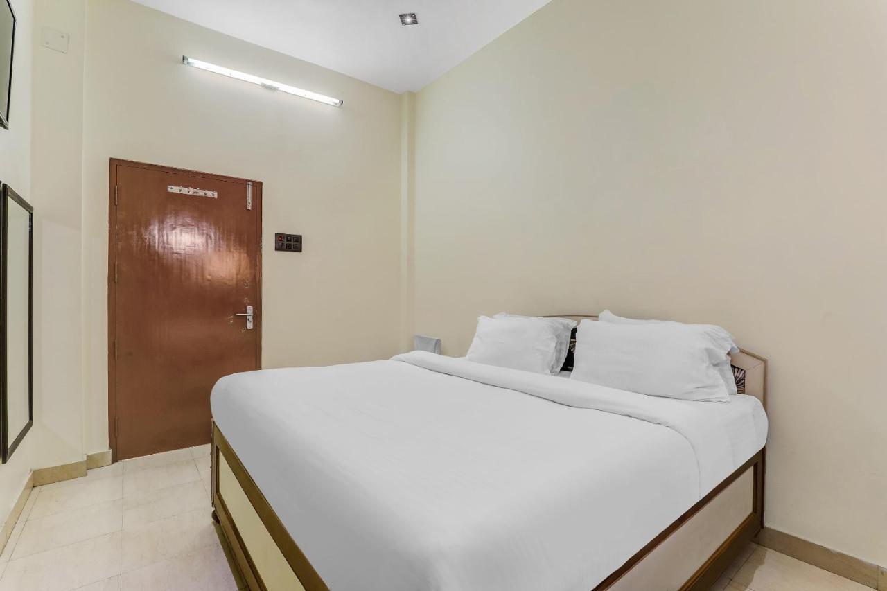 Hotel K V PALACE Varanasi Exterior foto