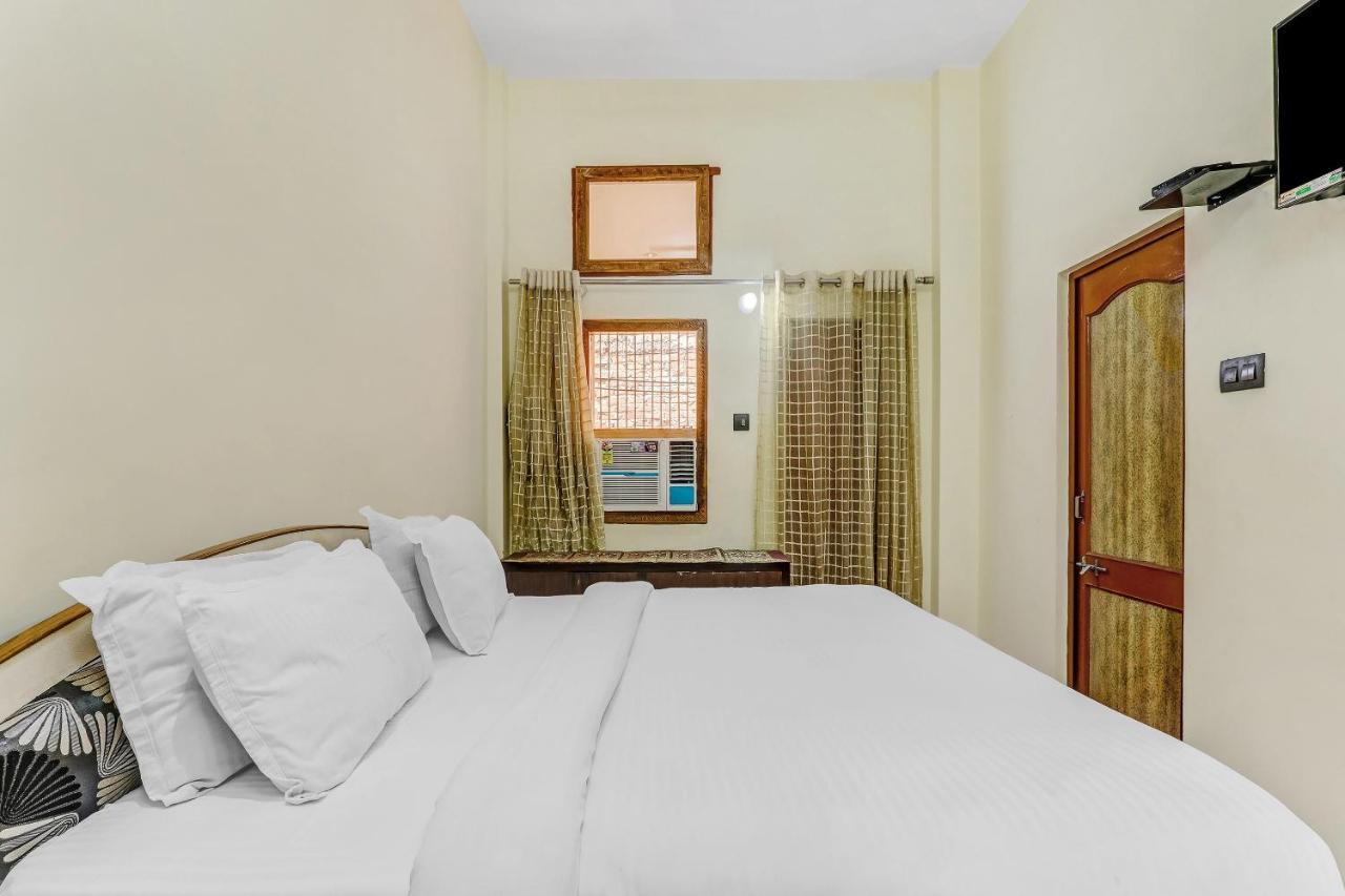 Hotel K V PALACE Varanasi Exterior foto